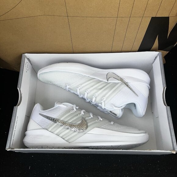 NEW Nike Sabrina 3 \'Ice Cold\' White Silver HF2881-101 Men Sz 9, Womens 10.5 main image 5
